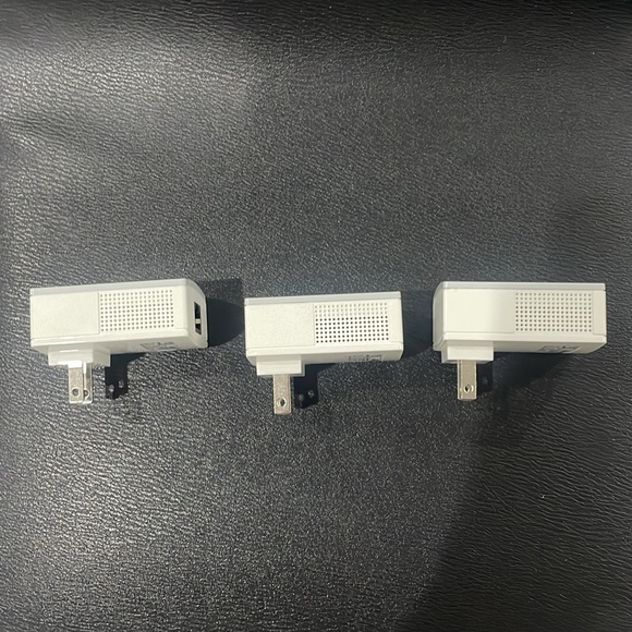 TP-LINK TL-PA4010 AV500 Nano Powerline Adapter, 500Mbps, 3 Pc Set. - Picture 12 of 15